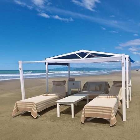 Augustus Lido Hotell Forte dei Marmi Exteriör bild